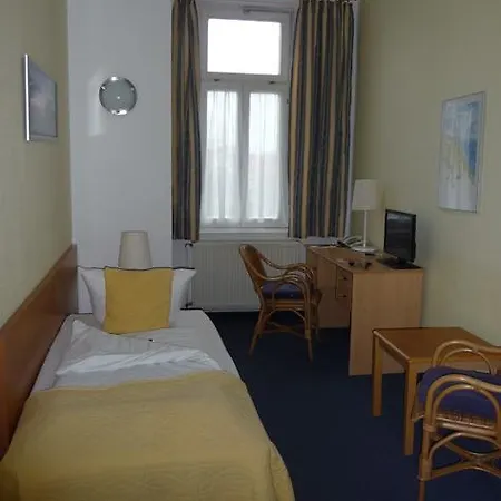 Ostseehotel Scandinavia Hotel 3*